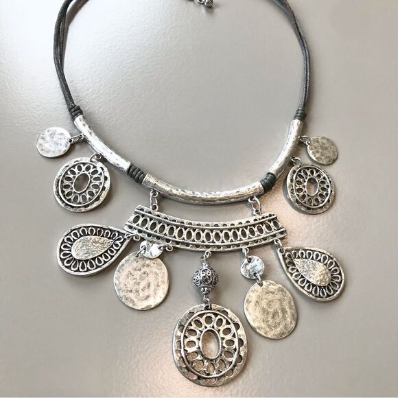 Chico’s Silver Tone Metallic Pendant Statement Tribal Boho Ethnic Cord Necklace - Picture 7 of 11